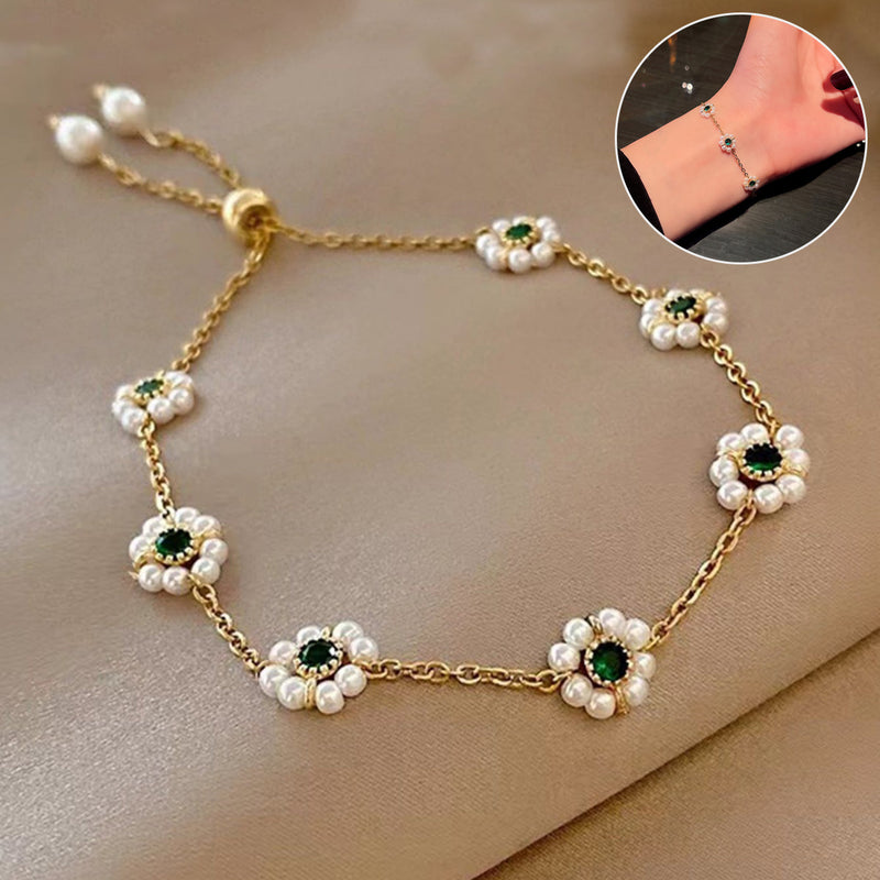 Elegant Pearl Flower Bracelet